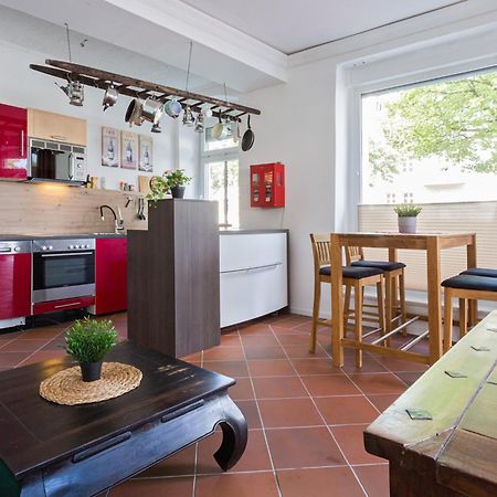 Doppelzimmer III Gaestezimmer In Unterkunft Mit Gemeinschaftsbad Und Gemeinschaftskueche Chemnitz  Exteriér fotografie