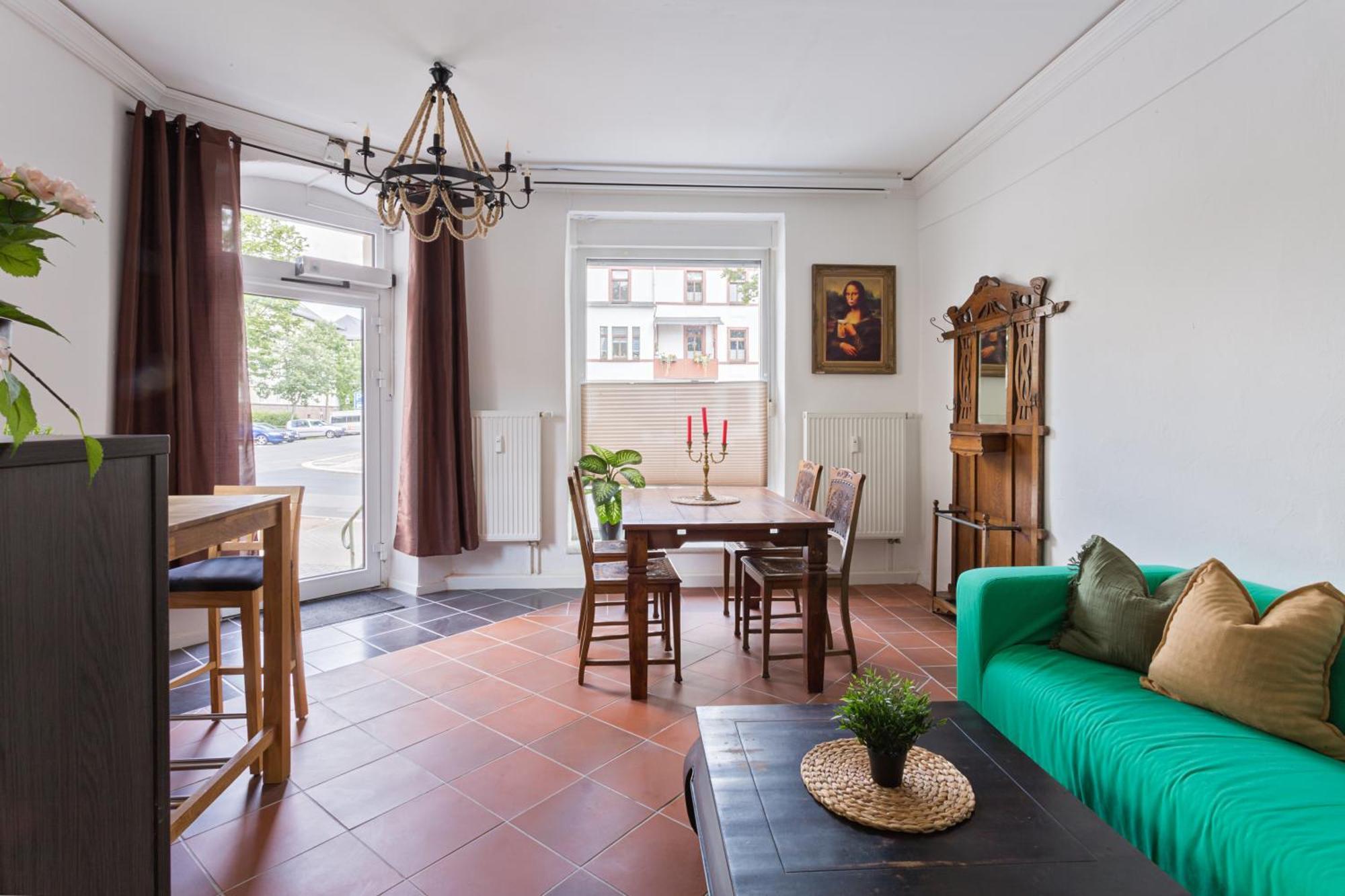 Doppelzimmer III Gaestezimmer In Unterkunft Mit Gemeinschaftsbad Und Gemeinschaftskueche Chemnitz  Exteriér fotografie